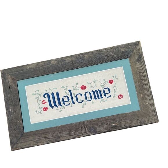 Hand Stitched Welcome Sign Framed in Barn Wood Blue Red Roses Rectangle 11x19 - Picture 8 of 8